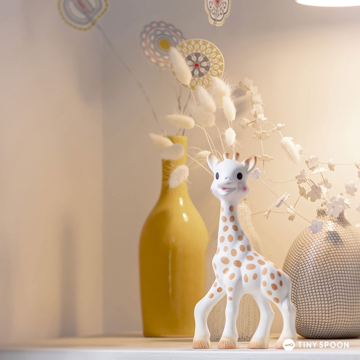 Sophie la girafe | Handcrafted for 60 Years in France | Natural Rubber | Designed for Teething Babies | Awaken All 5 Senses | Easy to Clean | Pack of 1