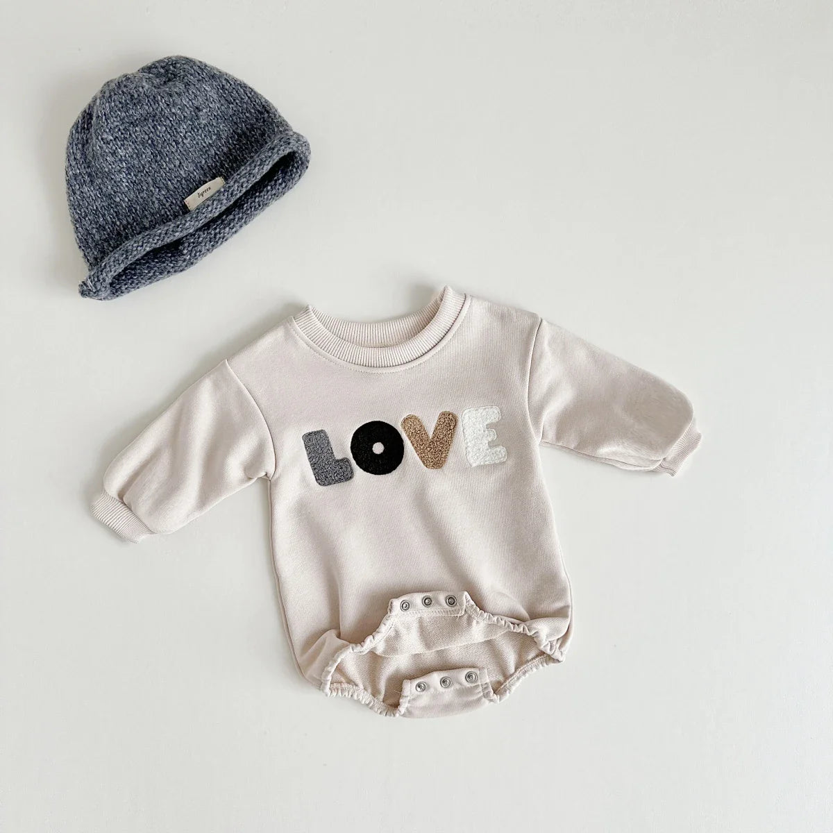 Sweatshirt with Romper Closure "Love" Multivariant