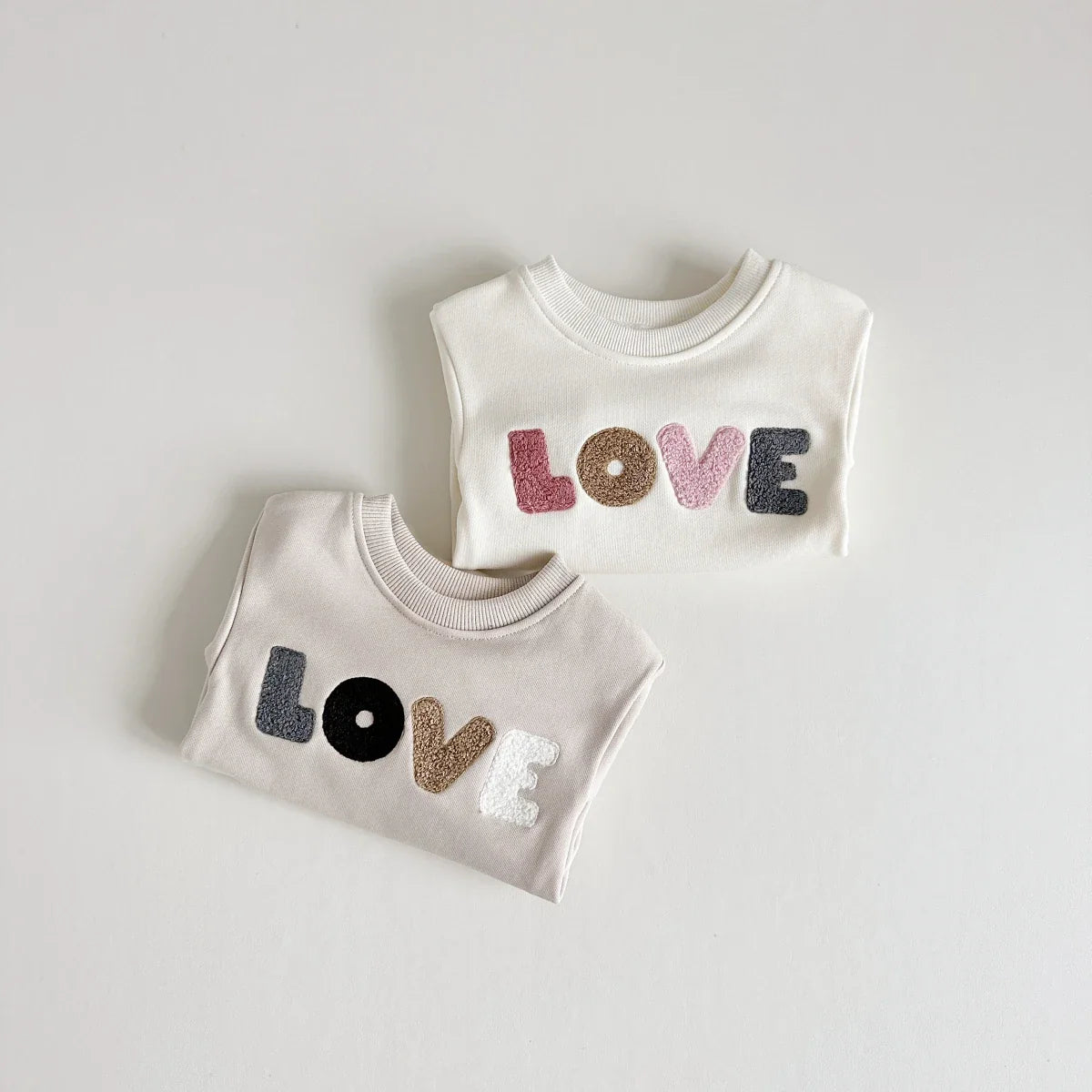 Sweatshirt with Romper Closure "Love" Multivariant