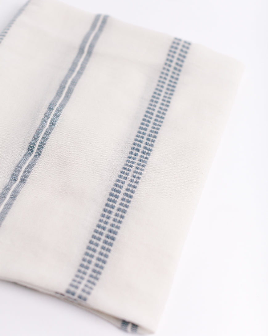 Pure Elegance: Handwoven Cotton Baby Swaddle